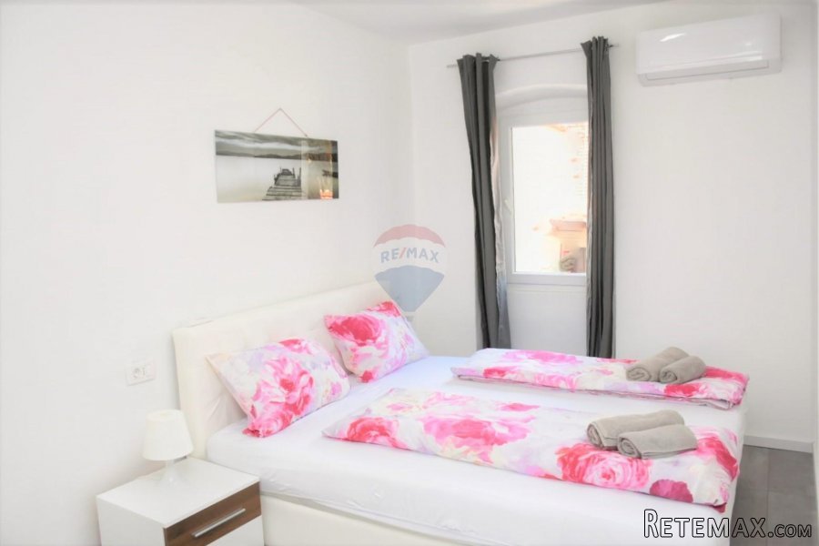 Rovinj,centar savršeni stan s terasom-62m2 - 9