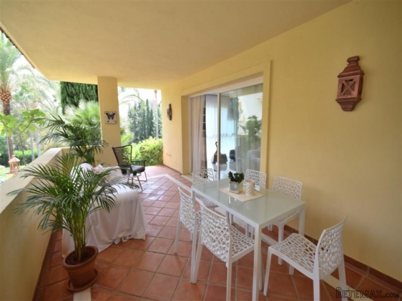 2 Bedroom Apartment For Sale Situated.. - 2