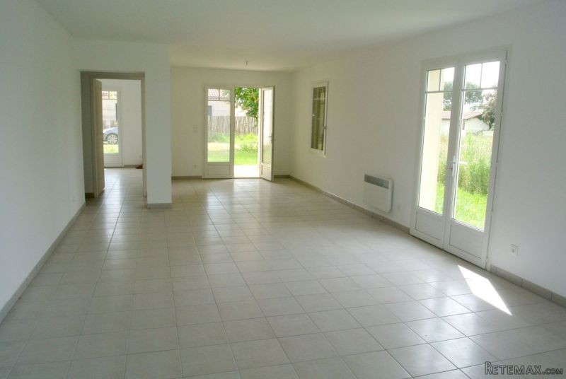 Bungalow Situated Close To The Coast