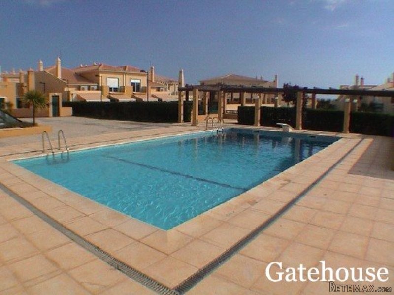 Central Algarve 3 Bed Apartment In..