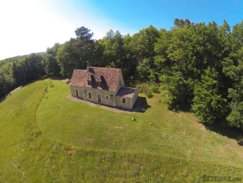 Situated Near The Dordogne Valley And.. - 2