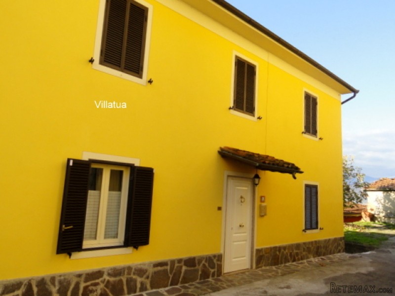 Village/town House - For Sale - - EUR..