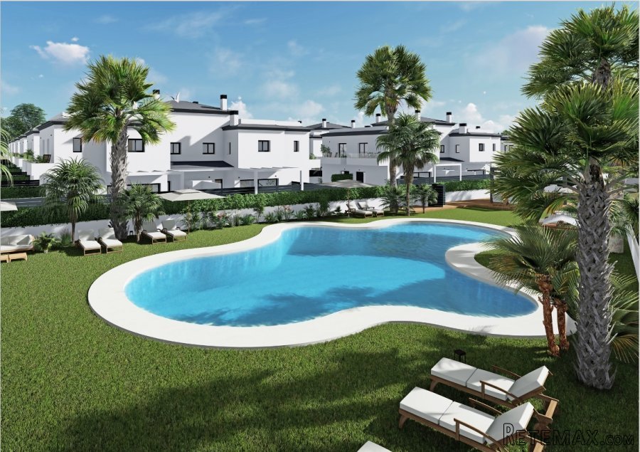 Gran Alacant is a community of Alicante city. The area has..