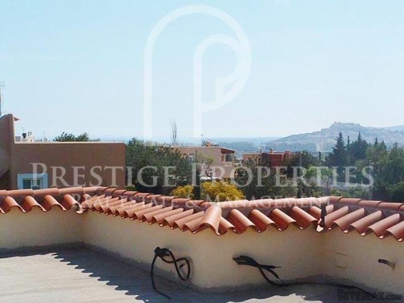 House of 300 m2 located in Jesus. View..
