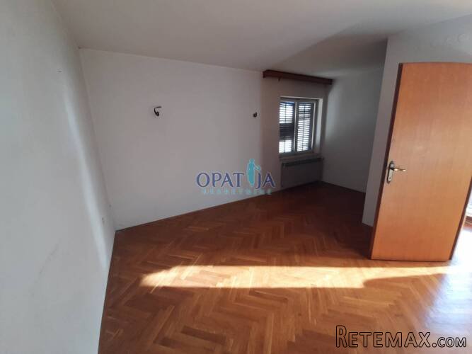Opatija samostojeća kuća 300 m2 pogledom na more - 3