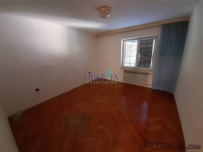 Opatija samostojeća kuća 300 m2 pogledom na more - 8