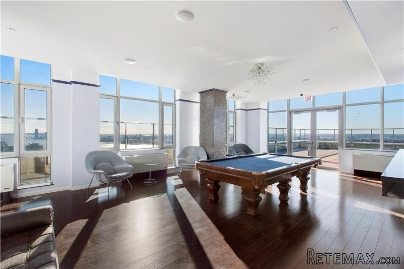 2 Bedrooms - Condo - New York State -.. - 2