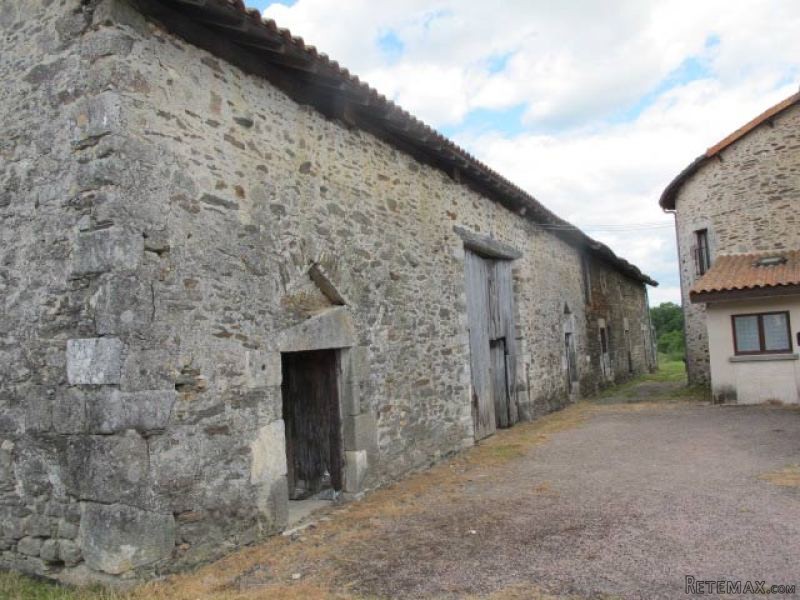 Restored Fortified Stone Farmhouse With.. - 2