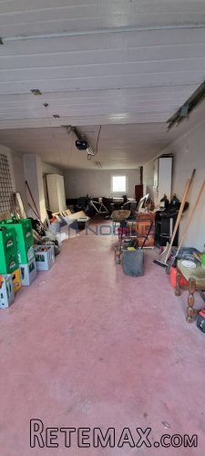 Sesvete, Sesvetski Kraljevec - kuća 220m2, okućnica 235m2 - 12