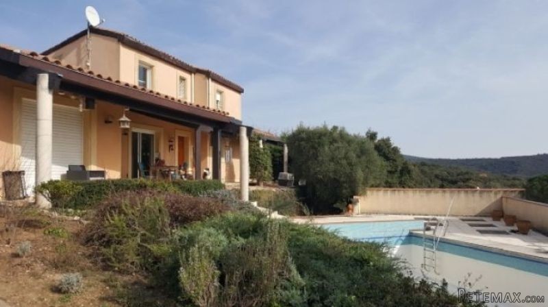 Beautiful Villa With Studio and Pool - 2