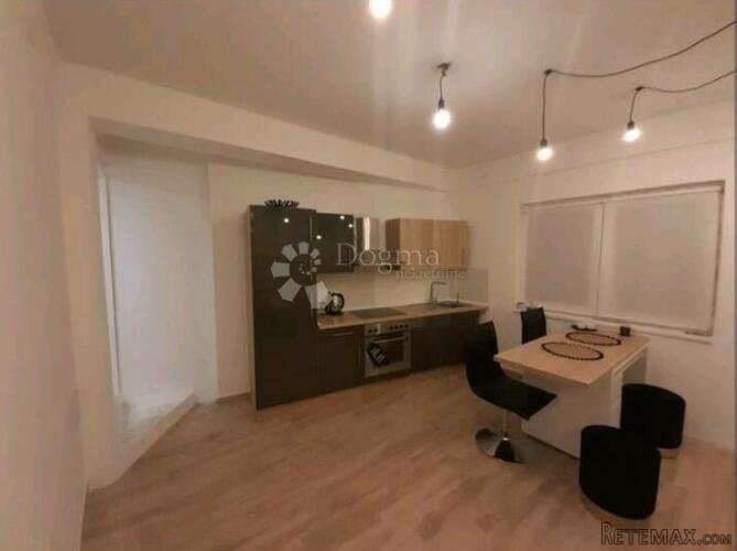 Rijeka, Kantrida, stan 40 m2 + 5 m2 terasa - 3