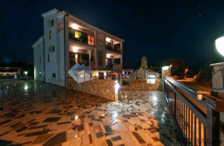Vinišče, Trogir, kuća 470 m2 sa 6 apartmana - 3