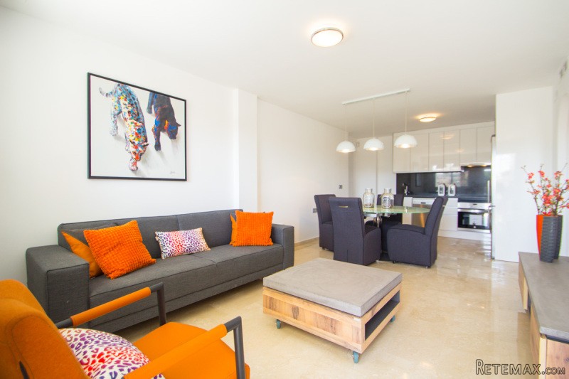 2 Bedrooms - Apartment - For Sale - 2