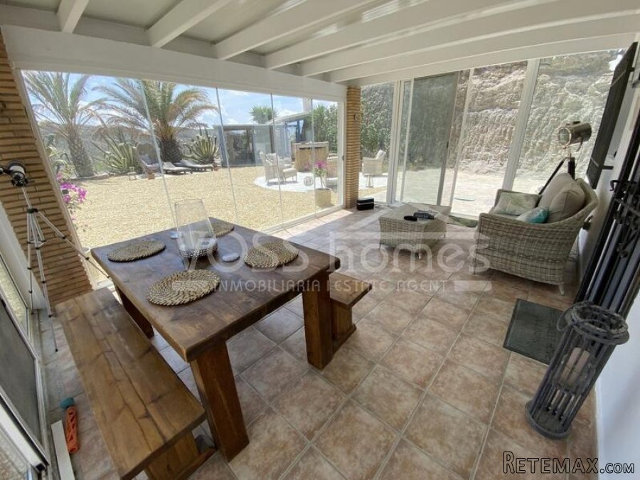 NEW & EXCLUSIVE LISTING TO VOSS HOMES - A beautifully.. - 16