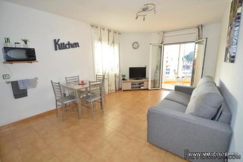 ROSES SANTA MARGARIDA: Nice studio with..