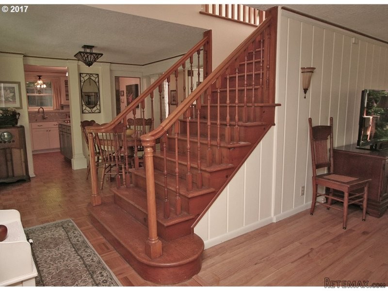 4912 SE ALDERCREST RD, Milwaukie.. - 2