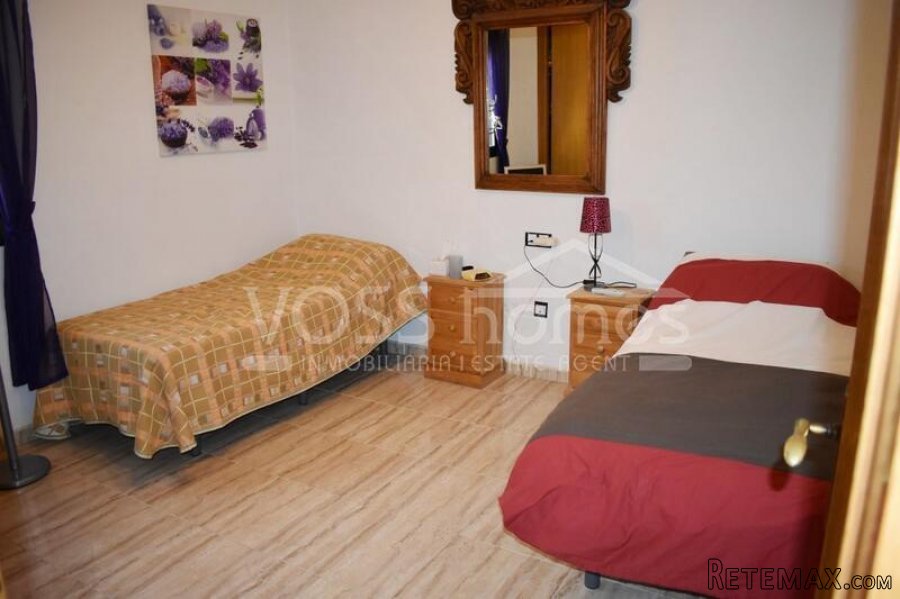 A truly impressive property with a 3 bed, 2 bath villa of.. - 17