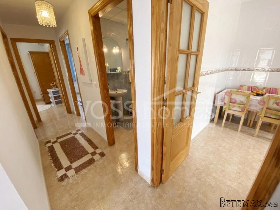 An impressively presented, 3 bed, 2 bath Villa for sale in.. - 20