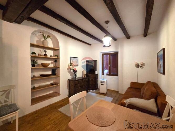 Rovinj, fantastičan stan u ulici Grisia, 35m2, 2. kat - 2