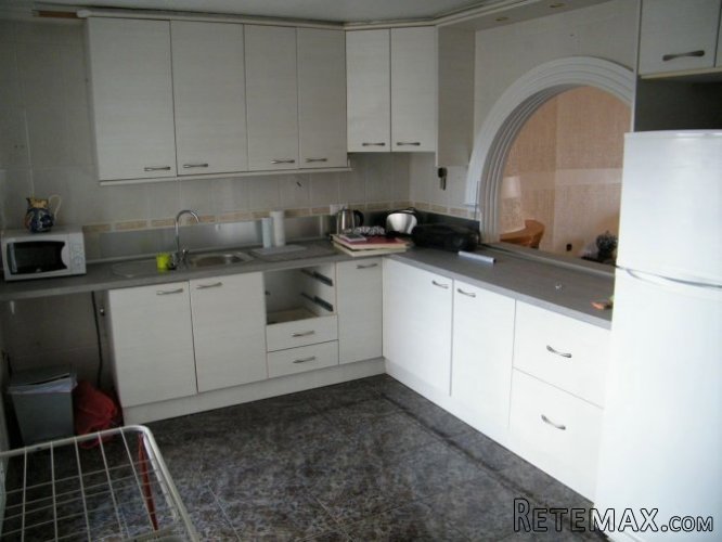 This is a beautiful example of a spacious,&nbsp;modern.. - 3