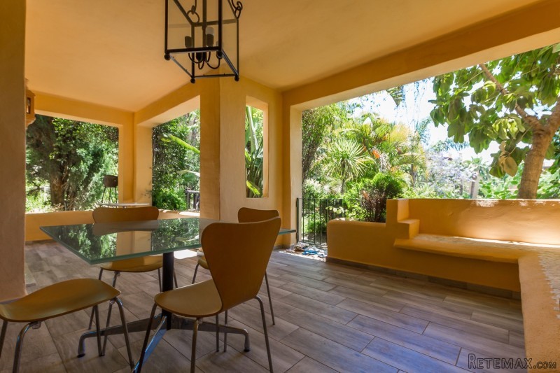 2 Bedroom Ground Floor Apartment