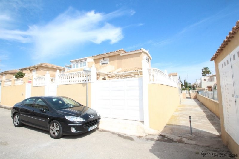 4 Bedrooms - Townhouse - Alicante - For..