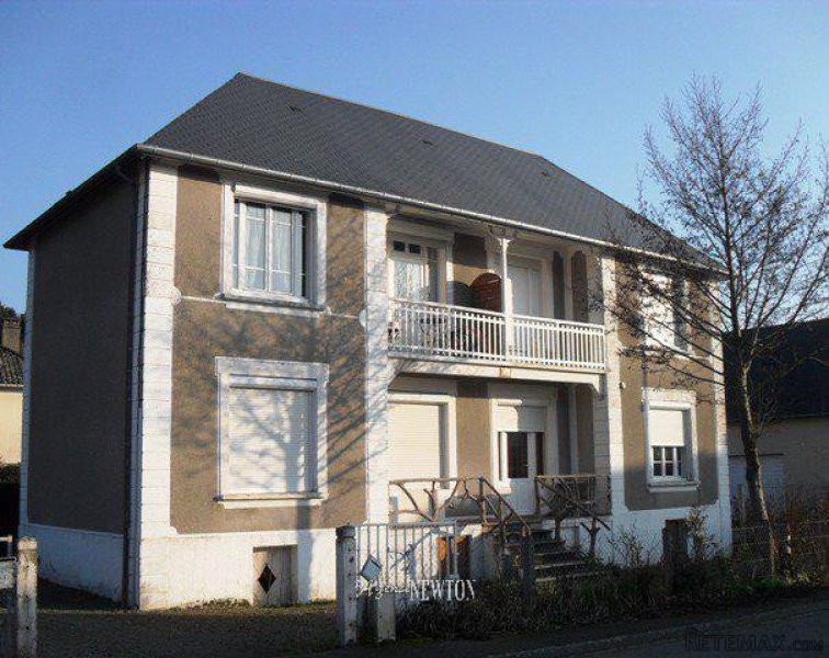 First Floor Apartment just 600m from..