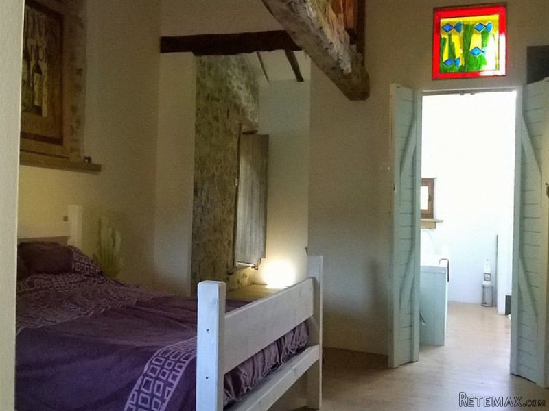 Not To Be Missed-Renovated Barn.. - 2