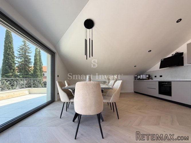 OPATIJA - CENTAR, luksuzan penthouse u novogradnji - 150 m..