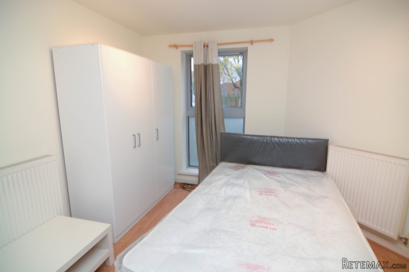 Flatshare - Godalming B