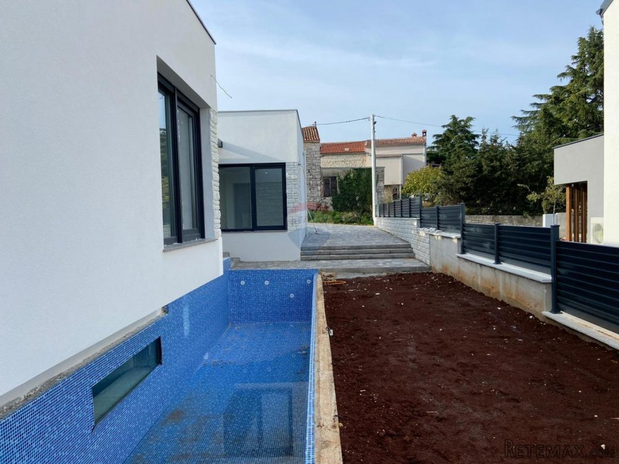 Istra, Rovinjsko selo kuća sa dvorištem - 3