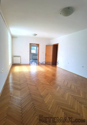 Bjelovar (Centar) 4-sobni stan, 122,42 m2 - 4