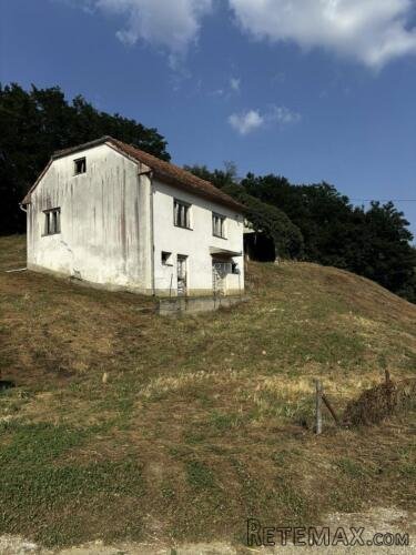 KUĆA ZA ADAPTACIJU+OGROMNO IMANJE - 3831m²