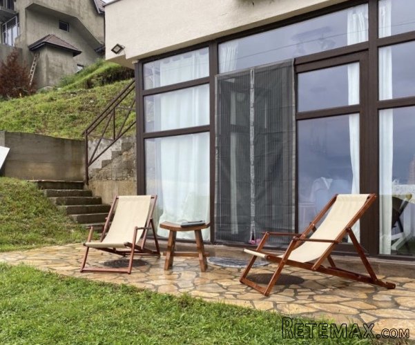 LUX apartman sa dvoristem i panoramskim pogledom