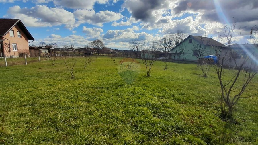 Zagreb, Brezovica - građevinsko zemljište 2857m2,