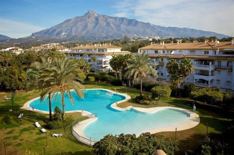 Nueva Andalucia - Puerto Banus, , 2..