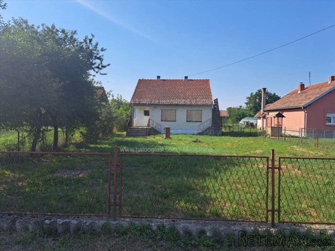 Na prodaju porodicna kuca u Sopicu-Lazarevac
