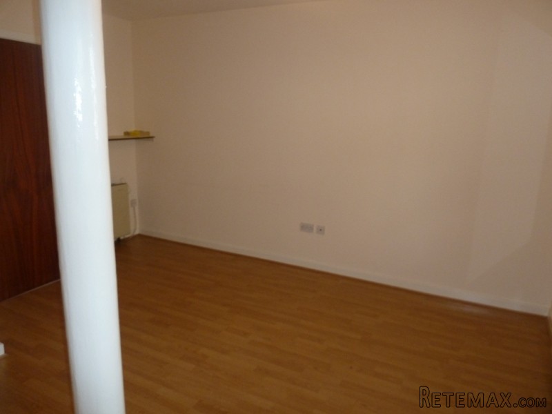 2/1 65 High St, Glasgow, G1 1NW - 2