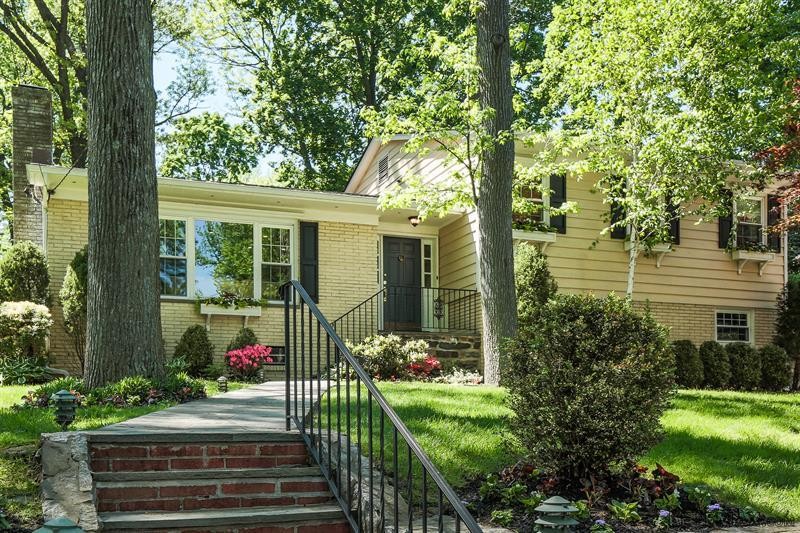 3 bedroom House For Sale: 101 Eton Road..