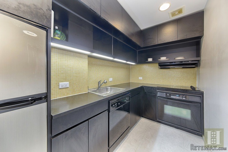 2 bedroom Apartment For Sale: 56 PINE.. - 2