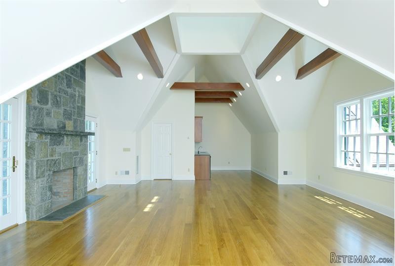 2 bedroom House For Sale: 23 Cliffdale.. - 2
