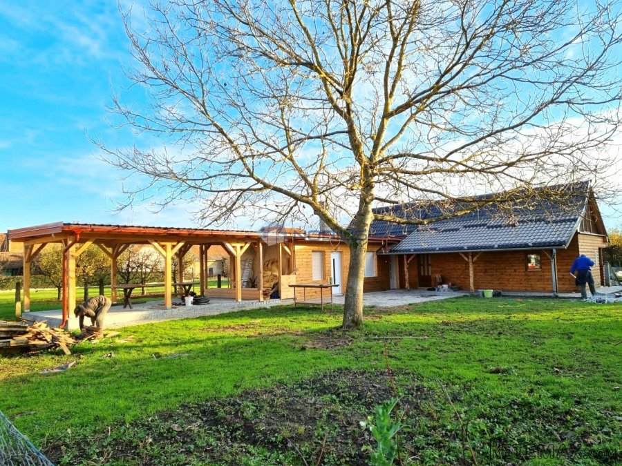 Karlovac, drvena kuća 168 m2 s tri apartmana - 3