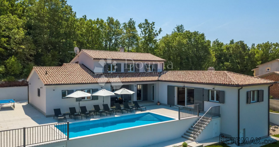 SNIŽENO!!IMPOZANTNA VILLA U BLIZINI LABINA - 3