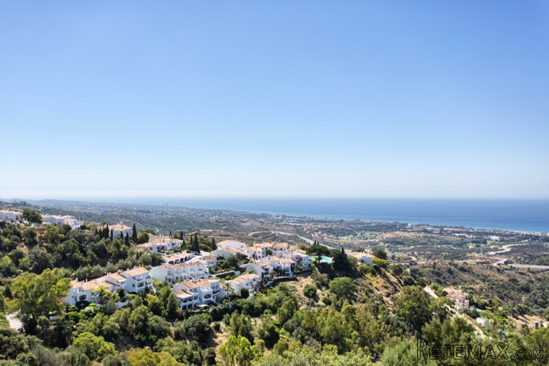 Reference: 183 / Monteros Hill Club