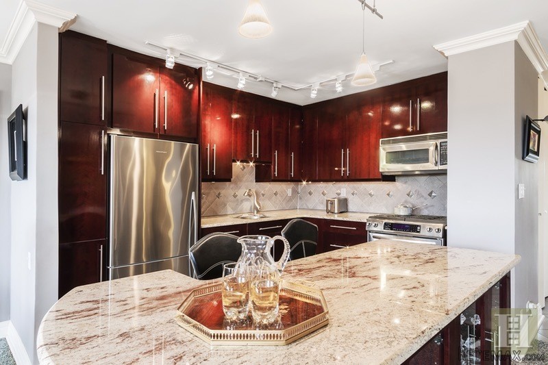 2 bedroom Apartment For Sale: 3935.. - 2
