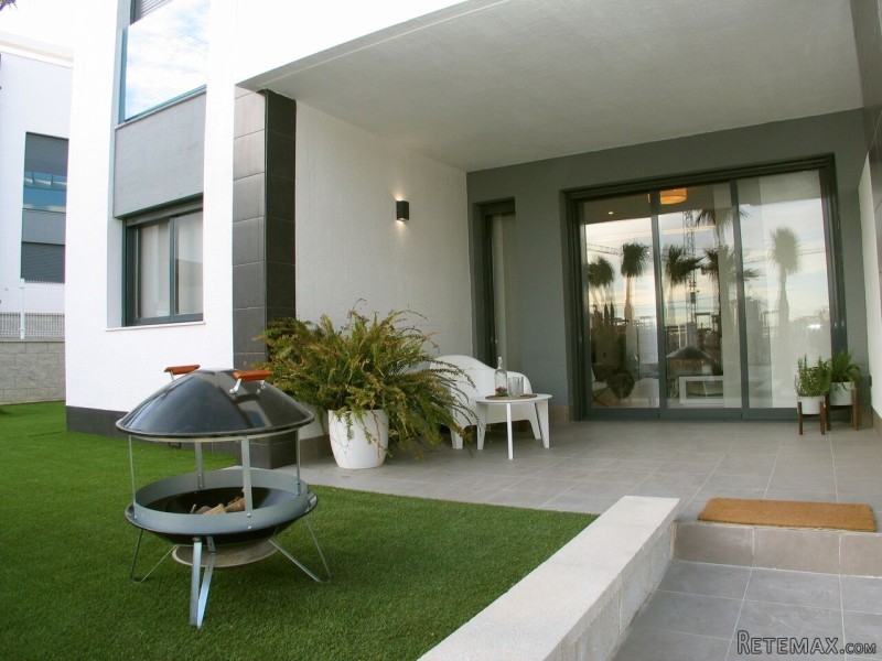 2 Bedrooms - Apartment - Costa Blanca..