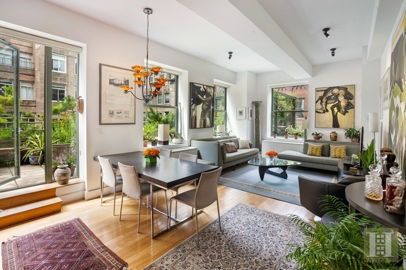 2 bedroom Apartment For Sale: 99 JOHN.. - 2