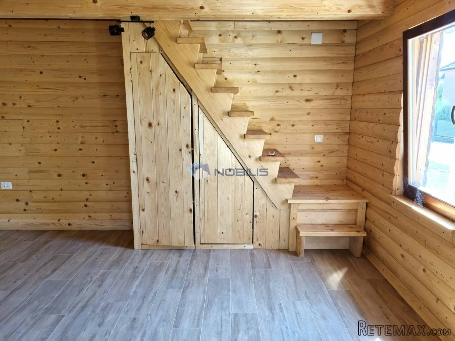 Karlovac, drvena kuća 168 m2 s tri apartmana - 10