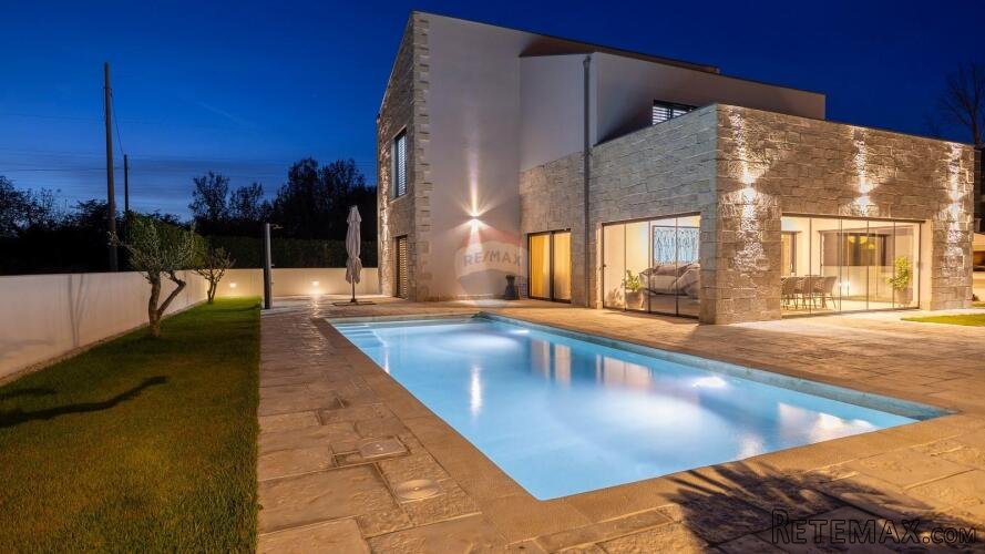 Istra, Svetvinčenat - prekrasna samostojeća vila - 2