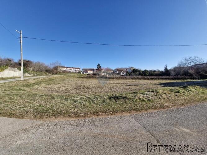 Svetvinčenat, Peresiji, samostojeća prizemnica 85,66m2 - 2